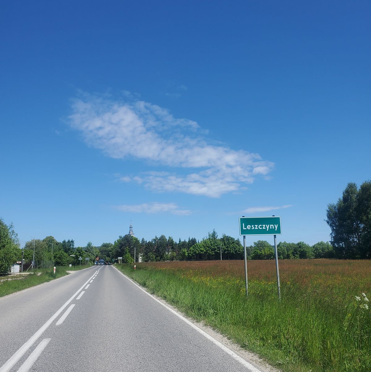 Leszczyny town sign
