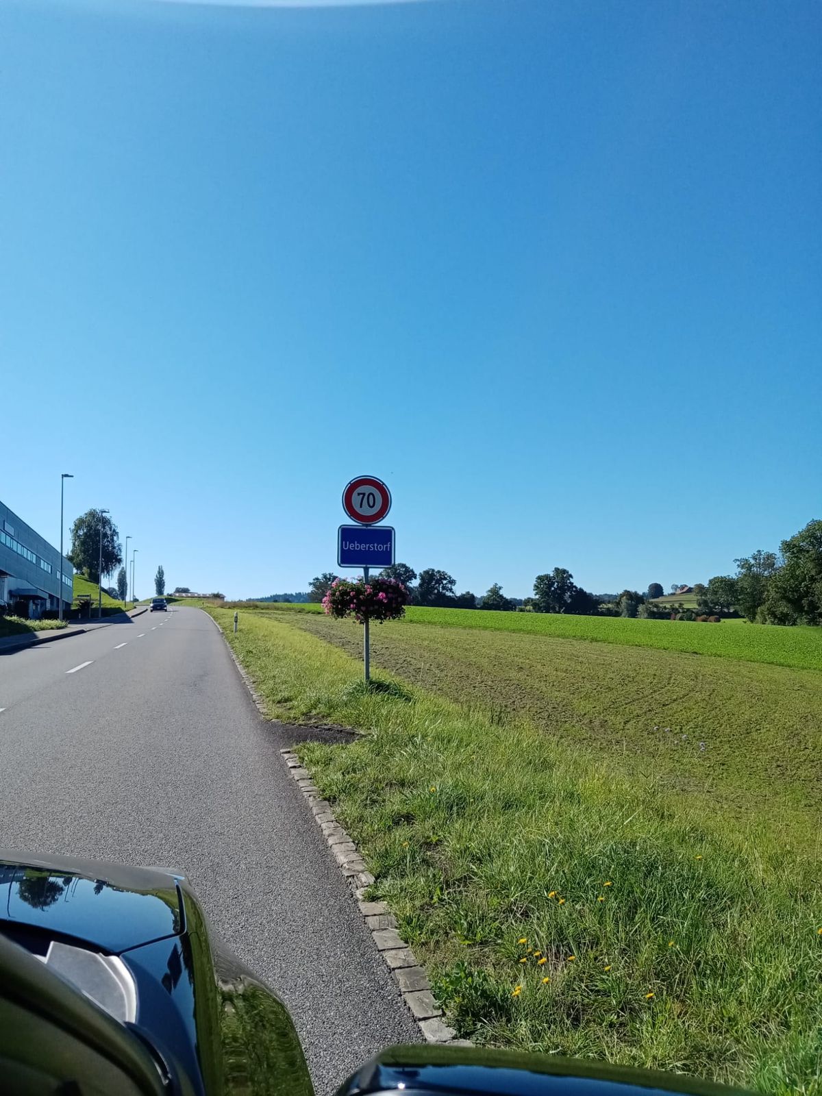 Ueberstorf road sign