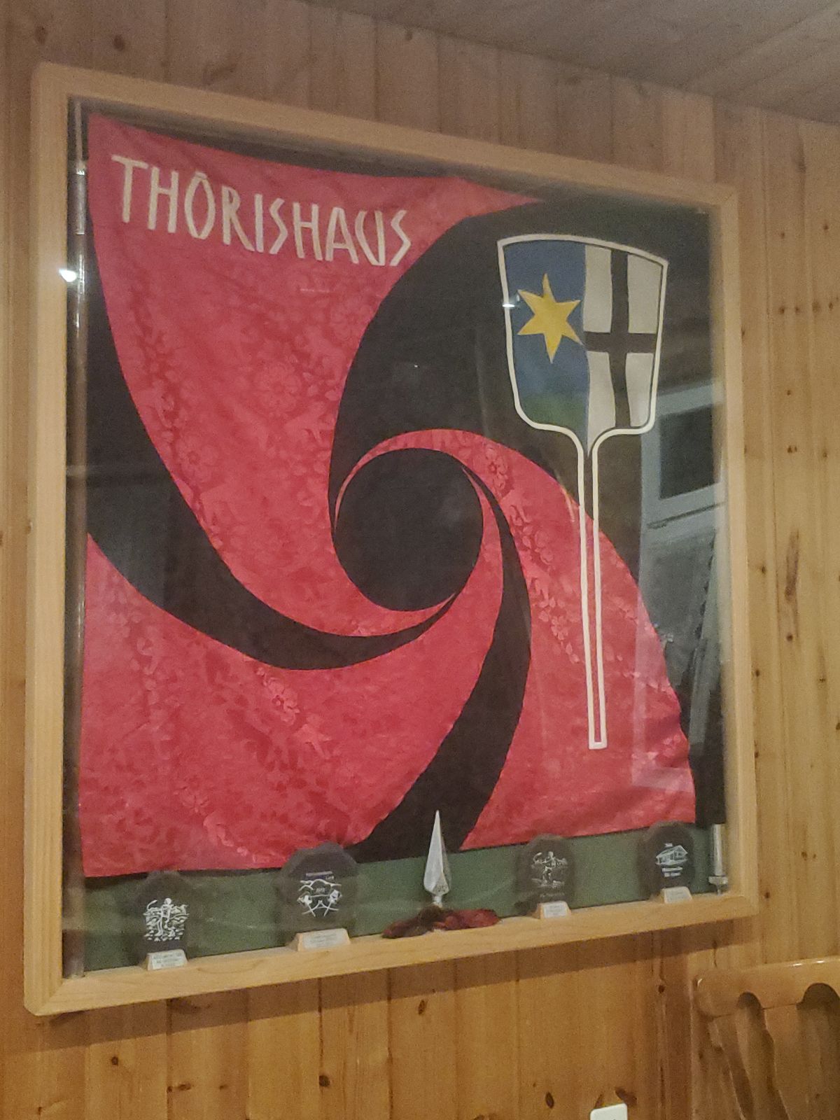 Local restaurant vitrine display